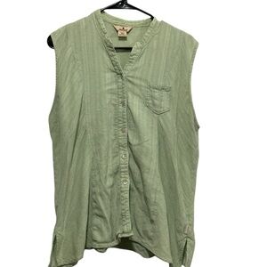 Woolrich women’s sleeveless Green Top XXL